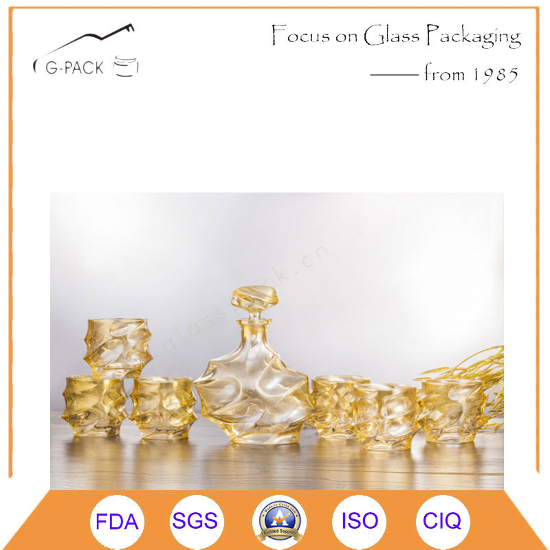 One Bottle and 6 Cups for Wine Drinking/Liqueurs Bottle
