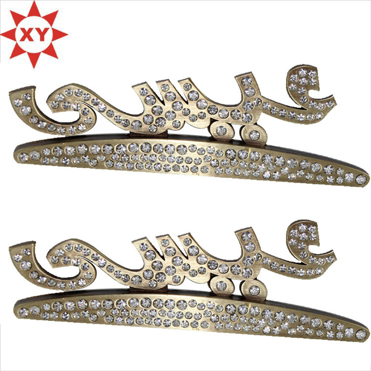Customized Two Silver Crystal Metal Pin Badge
