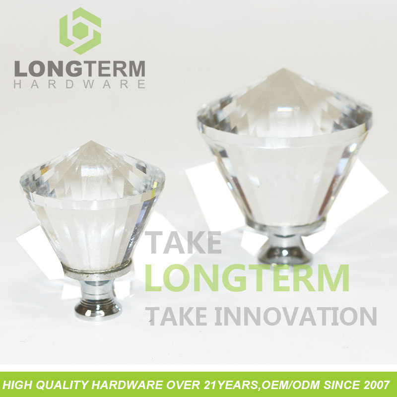 Crystal Kitchen Handles Knobs with Brilliant Glass Carton Design