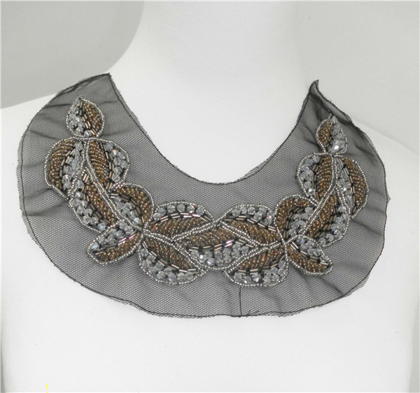 Newest Fashion Crystal Metal Cloth Collar Trimming (HMC063)