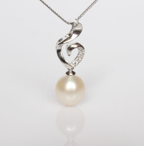 925 Sterling Silver Fashion Freshwater Pearl Pendant Wholesale