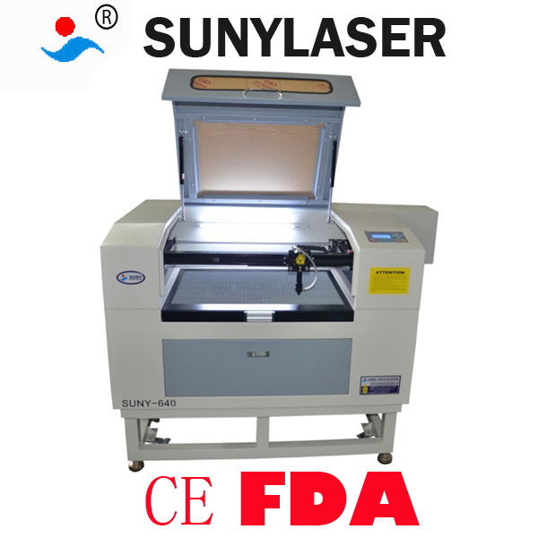 Made in China CO2 Laser Machine for Cutting Engraving Nometals