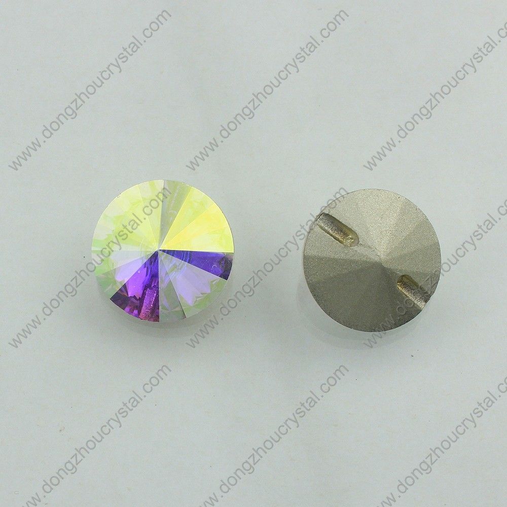 3051 Fancy Buttons with Two Holes