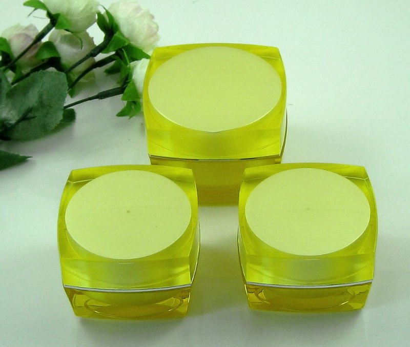 New Design Crystal Acrylic Jar for Sale