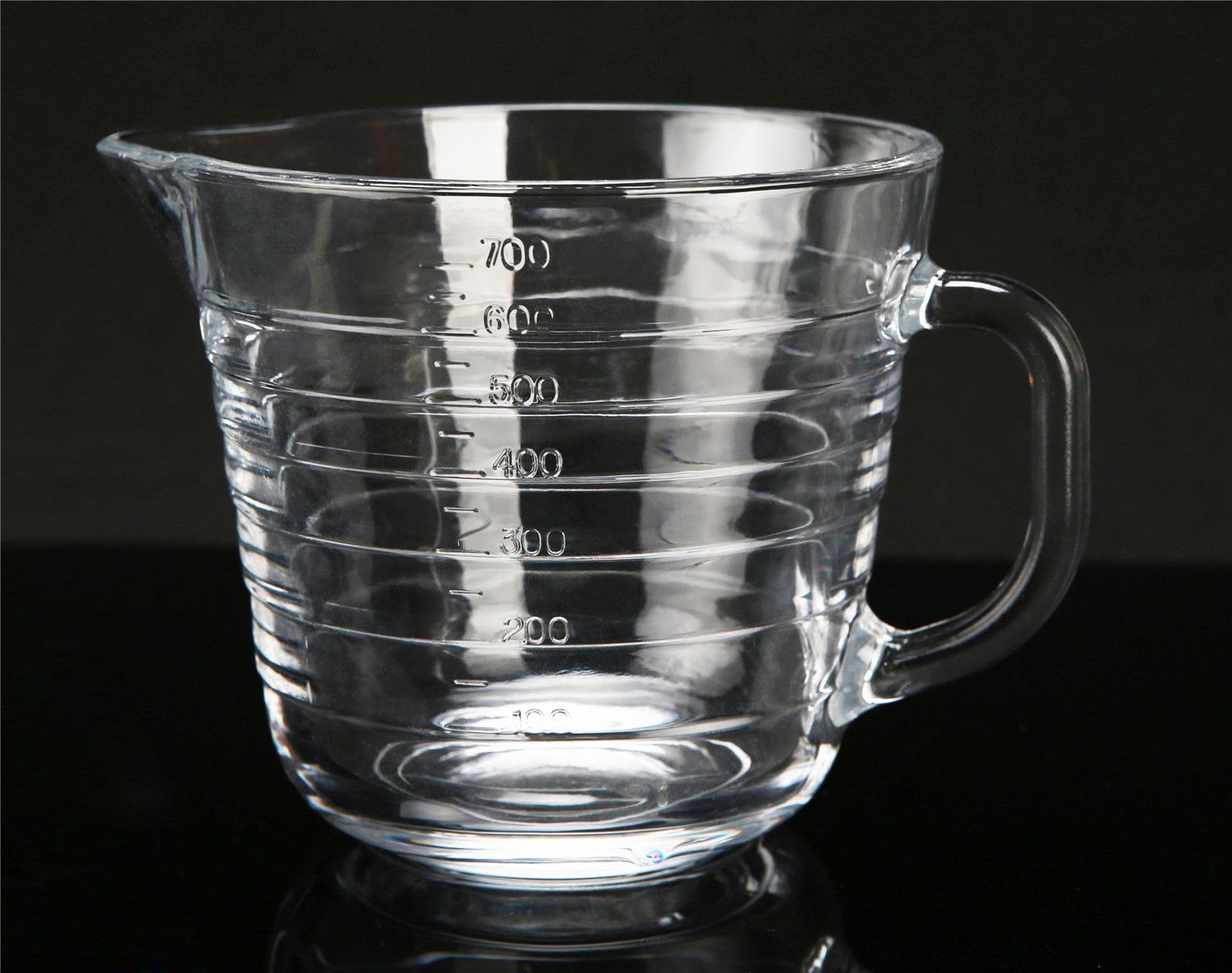 Crystal Measuring Cup 7004
