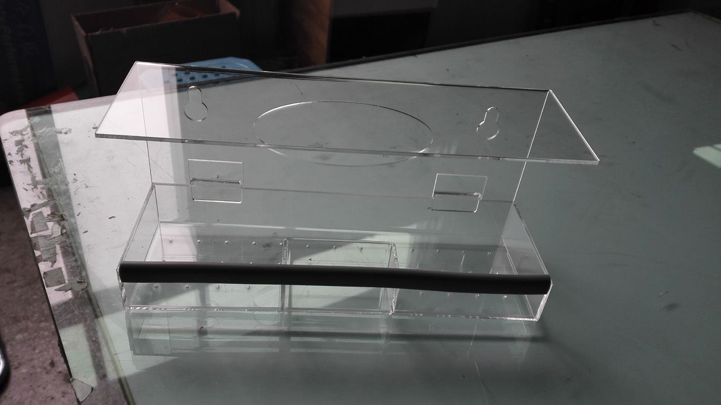 New Acrylic Window Bird Feeder