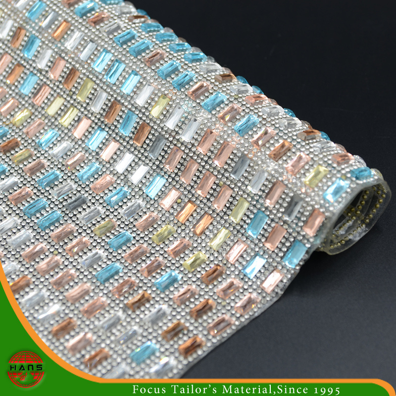 New Design Heat Transfer Adhesive Crystal Resin Rhinestone Mesh (HS17-22)