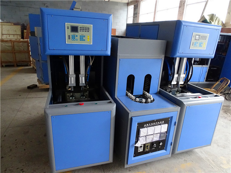 Semi Automatic 2 Cavities Pet Bottles Blowing Machine