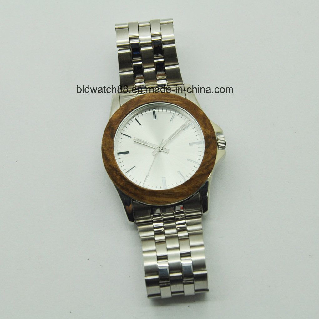 Fashion Men's Alloy Bracelet Watch with Wood Bezel