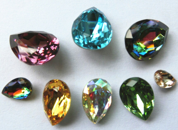 Point Back Glass Fancy Stone for Necklace Making