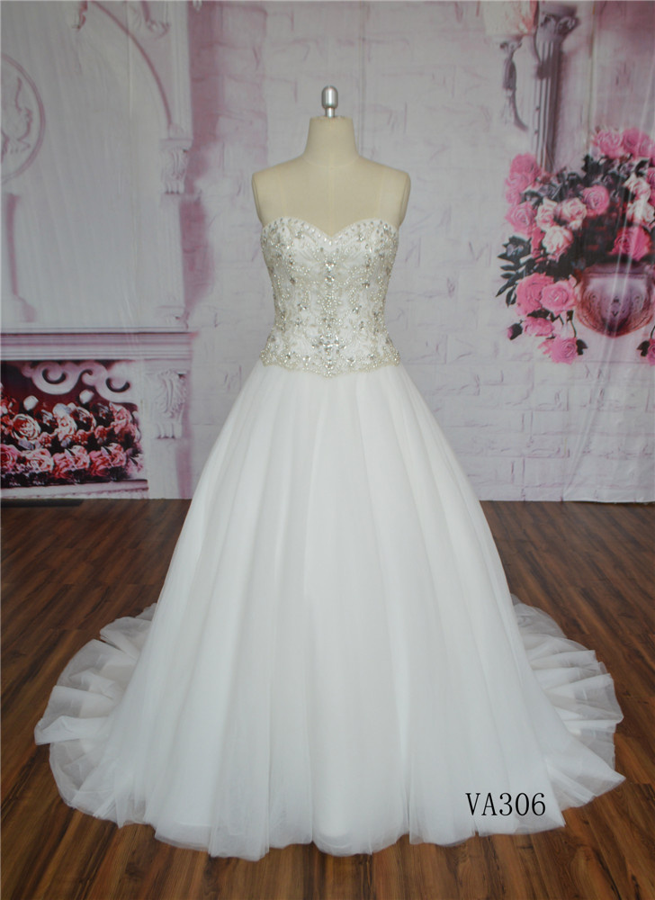 Sweetheart Wedding Dress Ball Gown Strapless Wedding Dress