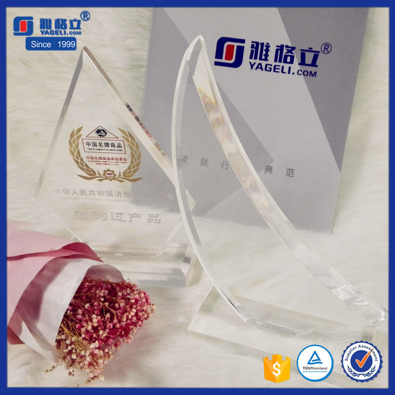 Custom Trophies Award Models Acrylic Trophy on Sale