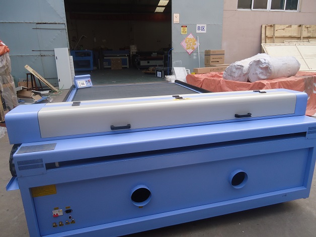Ruida Laserwork CO2 Wood Laser Cutting Machine