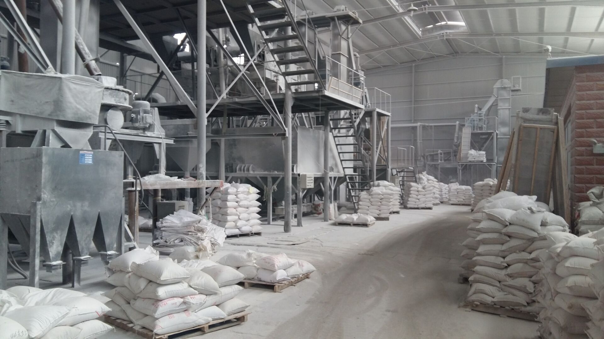Hexagonal Crystal system White Fused Alumina Used for Grindingand Polishing, LED, Sandblasting and Aviation
