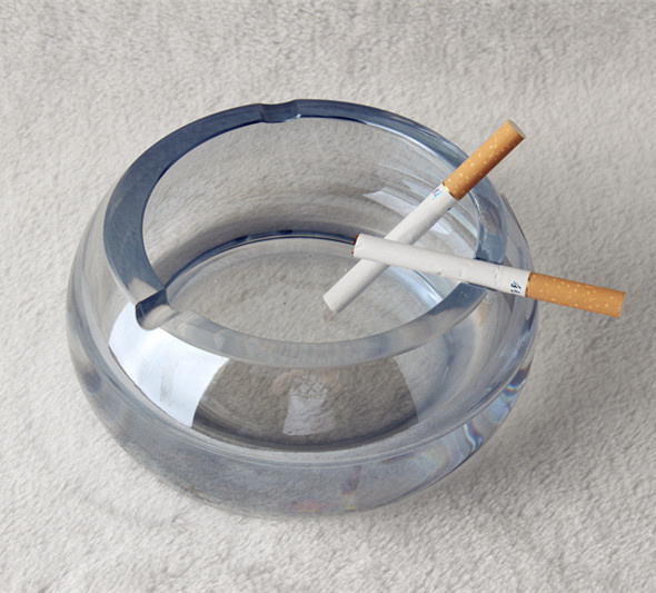 New Design Office Decor Round Crystal Ashtray