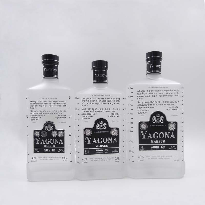0.5/0.7/1L Manufacture Distilled Vodka Glass Bottle, Whiskey Bottle