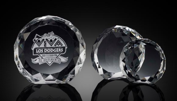 Round with Faceted Crystal Gifts