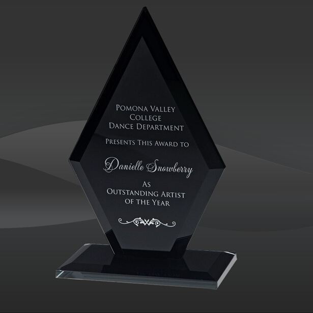 Black Glass Arrowhead Award (CBD-GB5007BK)