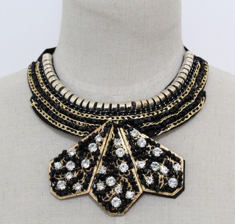 Lady Fashion Charm Crystal Costume Jewelry Pendant Necklace (JE0167)