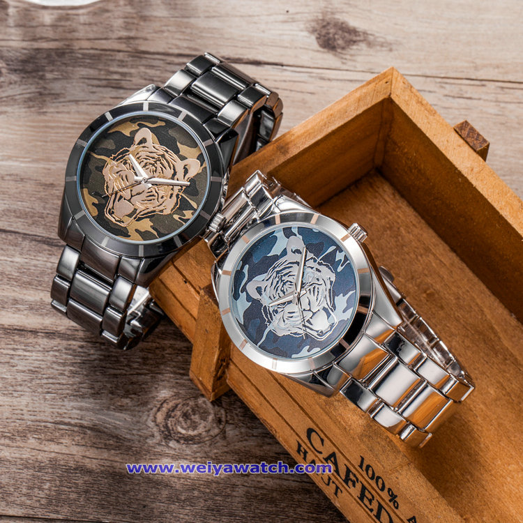 Custom Quartz Wristwatch Watch Fashion Digital Wrist Watches for Man (WY-17017F)
