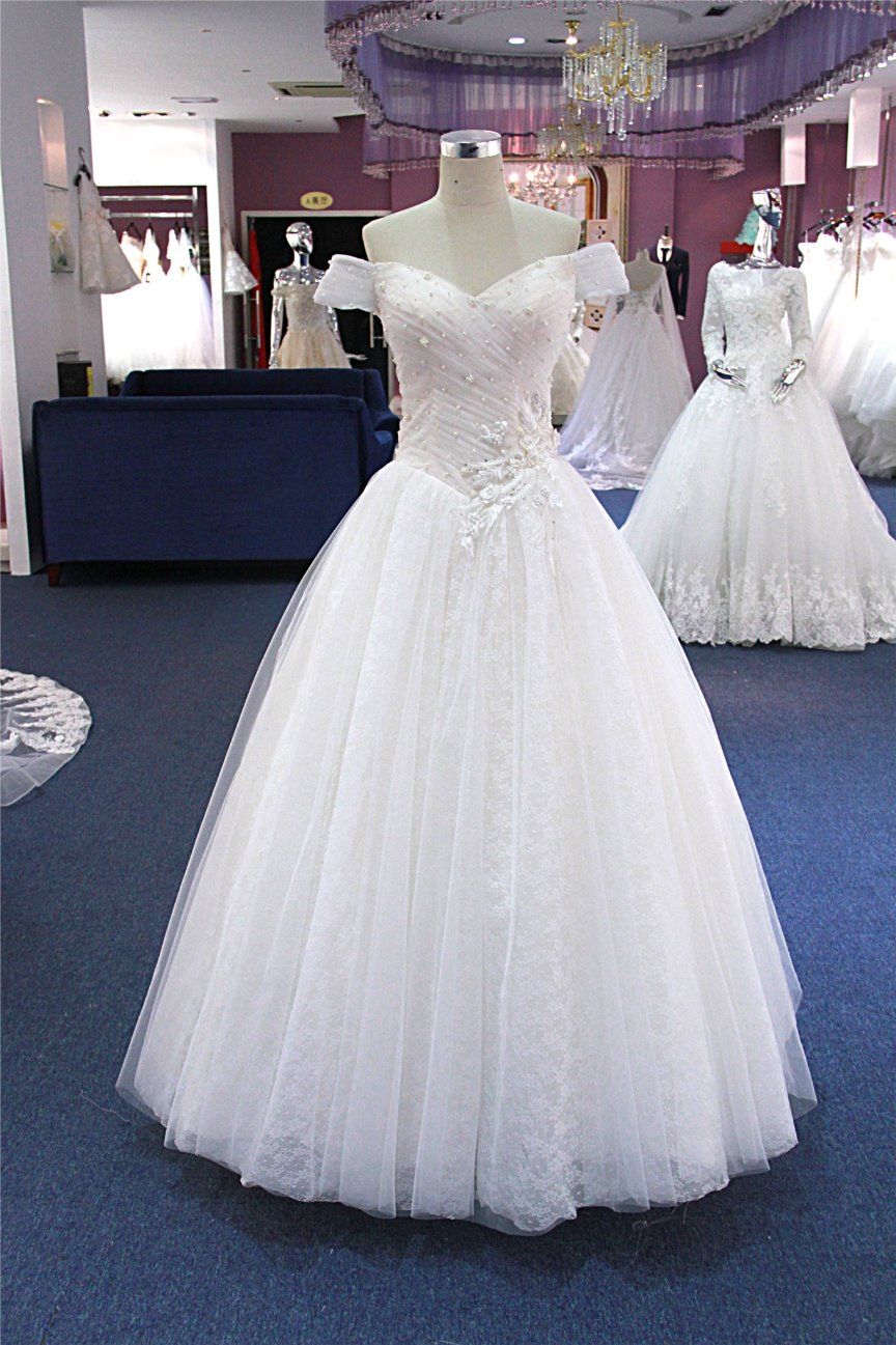 off Soulder Pearls Floor Length Bridal Wedding Gown (Q90365)