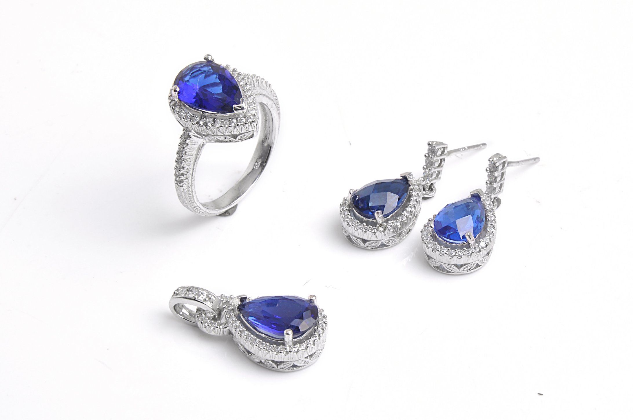 Fashion 925 Sterling Silver Jewelry Set with CZ