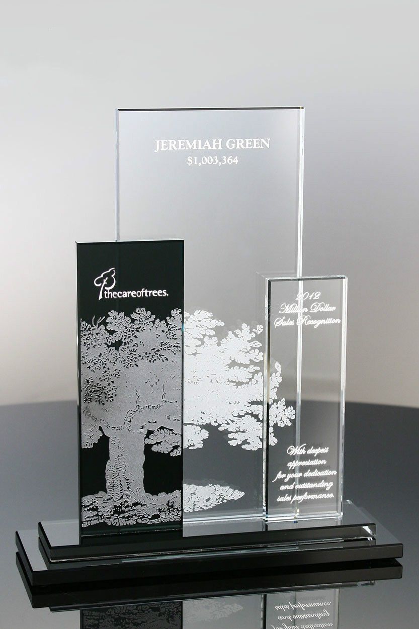 Mirador Tree Glass Award (#NE-MDR-BLK)