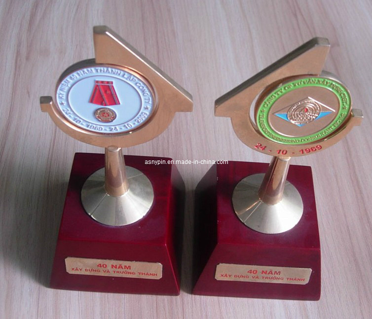 Custom Design Gold Souvenir Trophy (ASNY-JL-trophy-13111801)