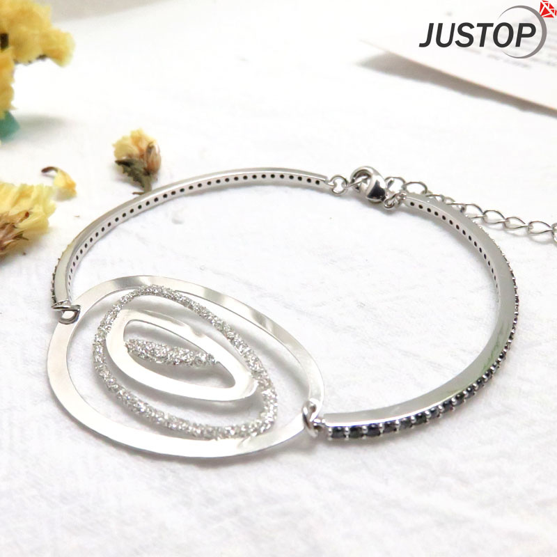 Full Black Zircon Stone Eye Shape Silver Bangle with Shining Sandust