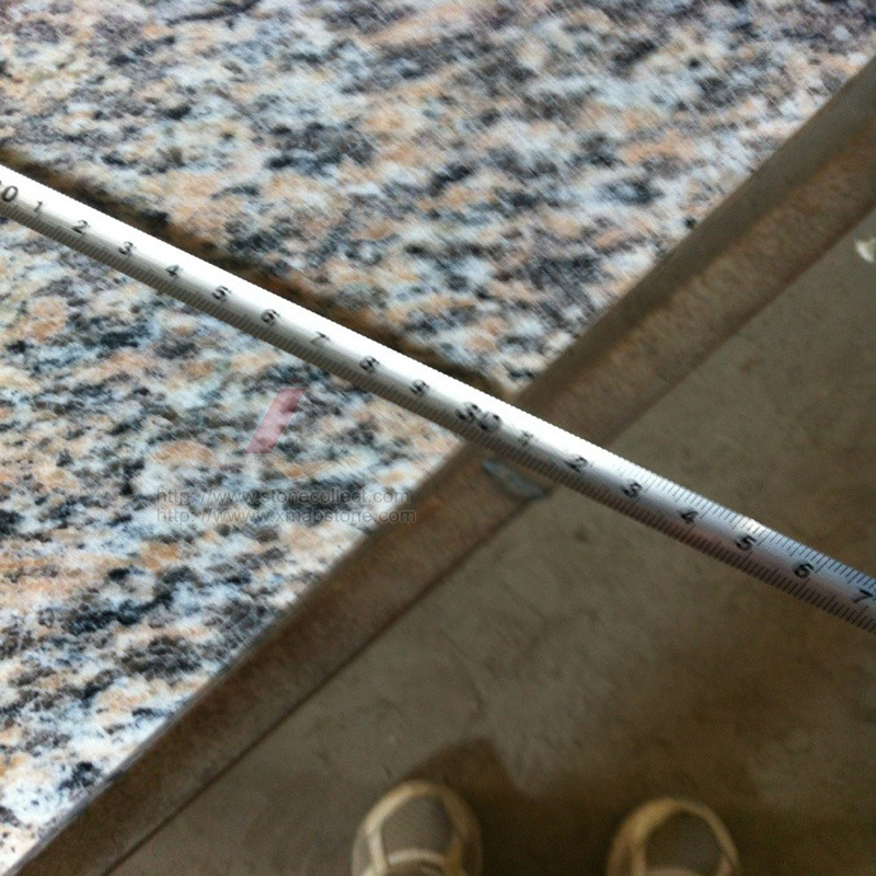 China Cheap Granite Named Tiger Skin Red for Tiles and Slabs