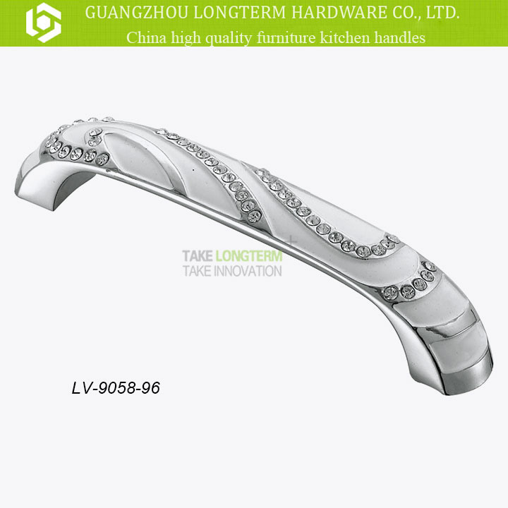Zinc Alloy Furniture Hardware Crystal Pull Handle.
