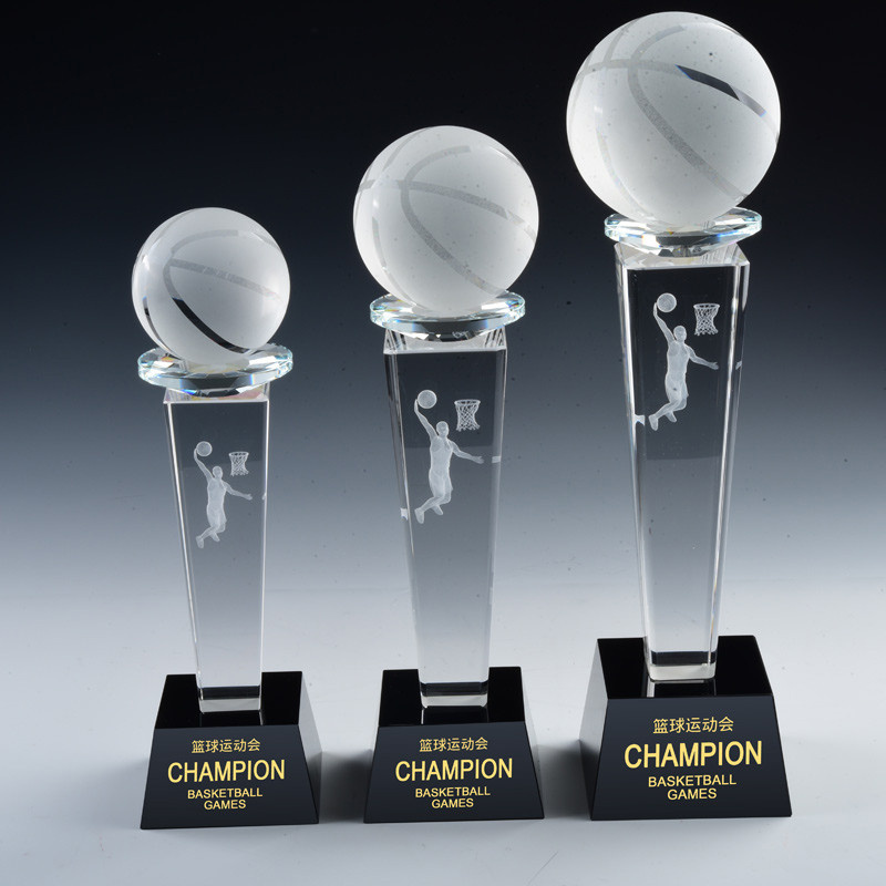 China Factory Custom Crystal Metal Trophy for Basketball