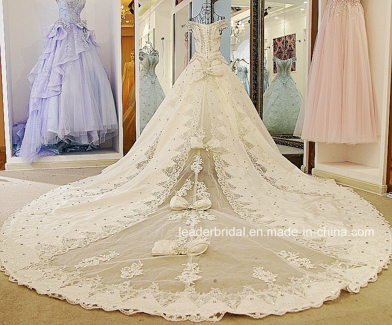 off Shoulder Bridal Ball Gown Sheer Cathedral Train Lace Crystals 2017 Wedding Dress H1352