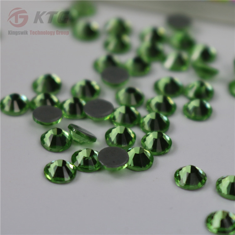 China Manefacture Hot Fix Rhinestone Ss10 Crystal