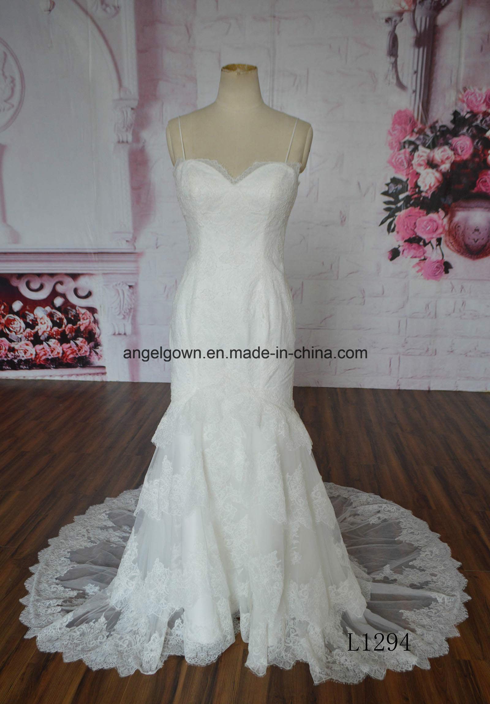 2016 Halter Satin Lace Mermaid Wedding Dresses