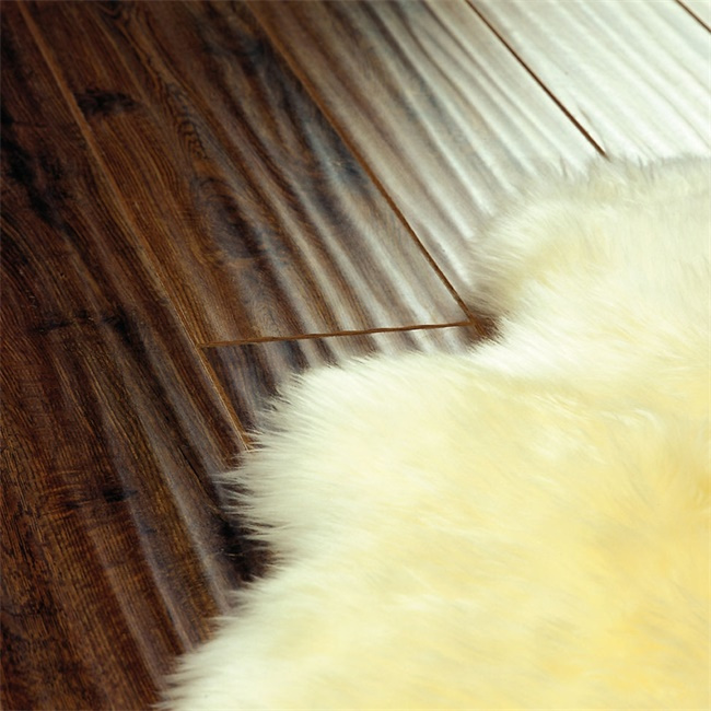 8.3mm Handscraped Surface Laminate Flooring