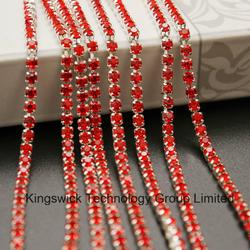 Machine Cut Good Quality Crystal Rhinestone Wholesale Cup Chain