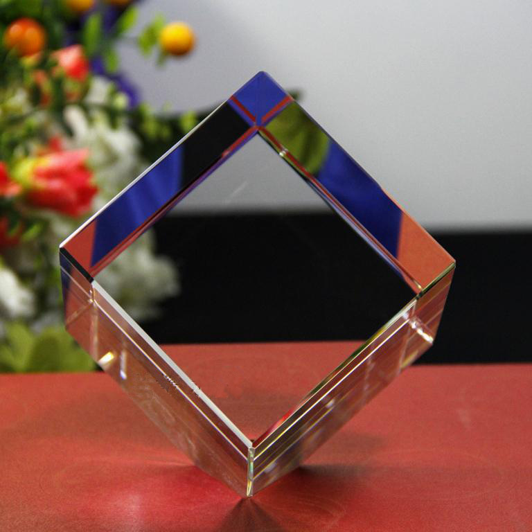 Corner Cut Top Transparency K9 Crystal Block and Crystal Cube