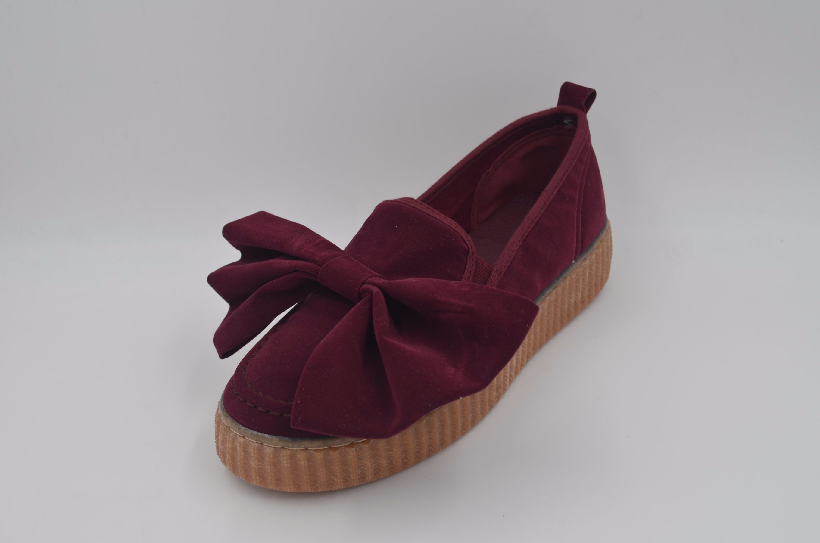 Lady Casual Slip on Shoes with Red Flower Design