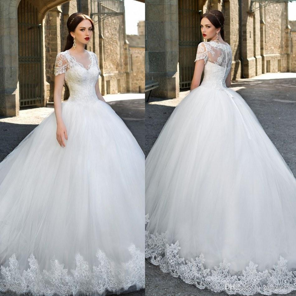 Short Sleeves Bridal Ball Gown Lace Tulle Wedding Dresses Z5081