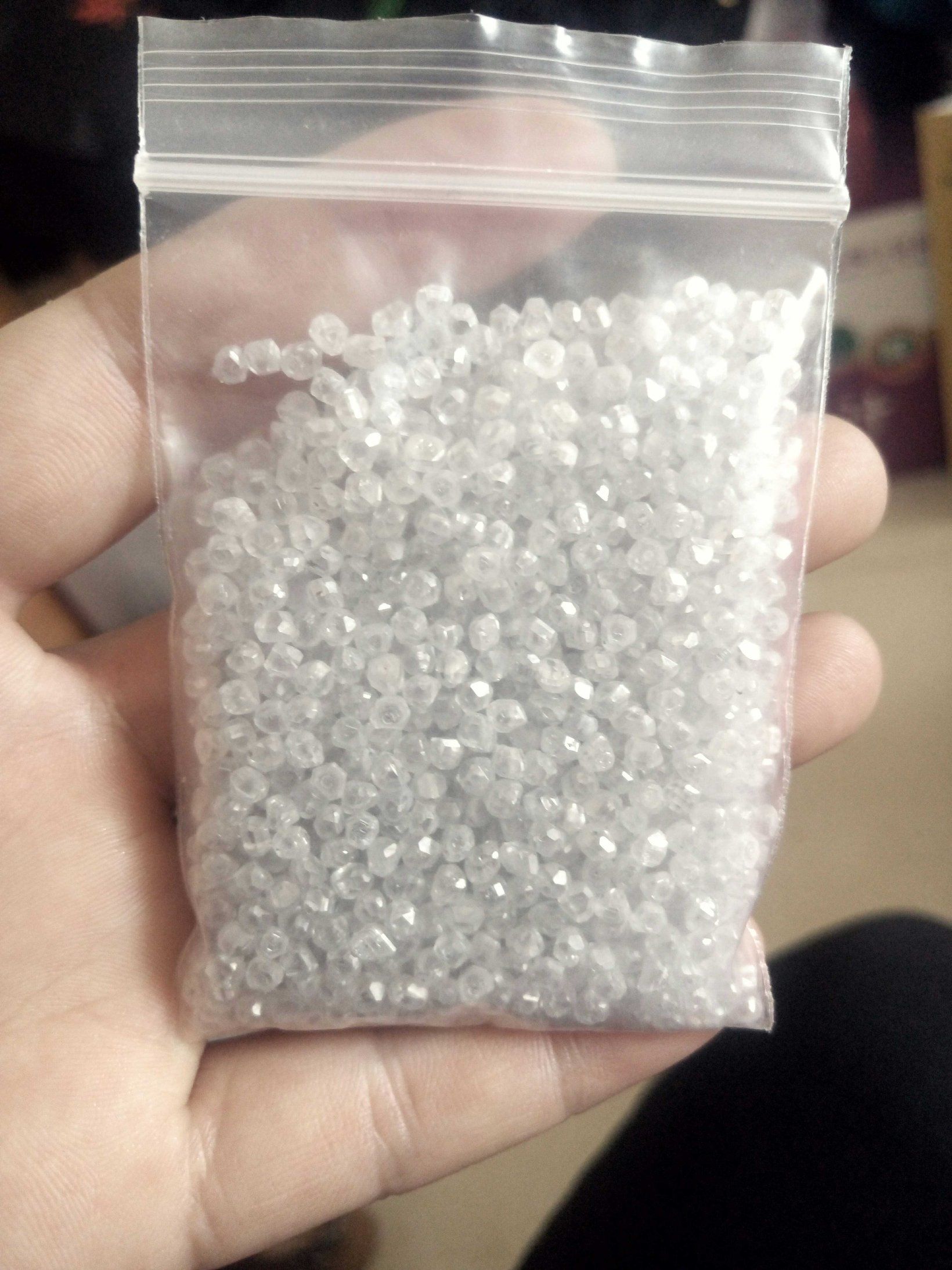 Hpht 4-8 PCS Per Carat White Rough Synthetic Diamond Price Per Carat