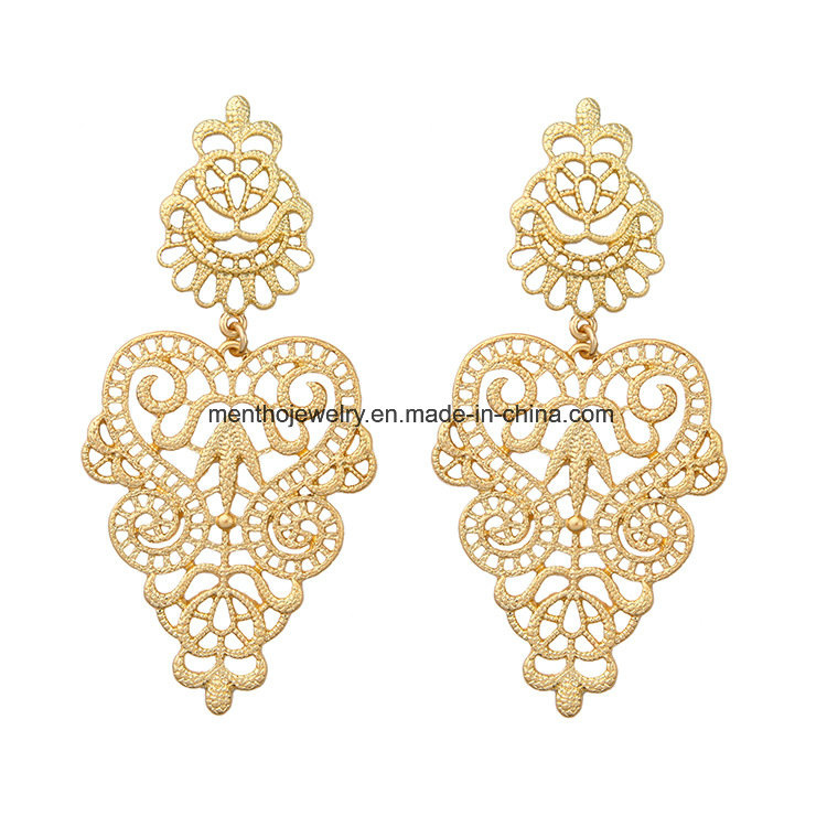 2017 New Alloy Hollow Women's Earrings Flower Design Jewelry