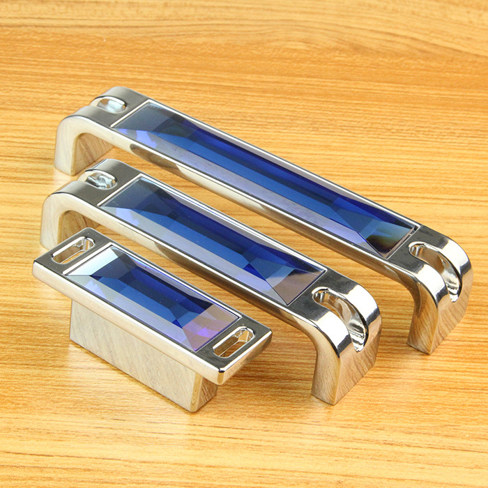B Style 96mm Pitch Blue Crystal Mirror Wardrobe Knob Handle