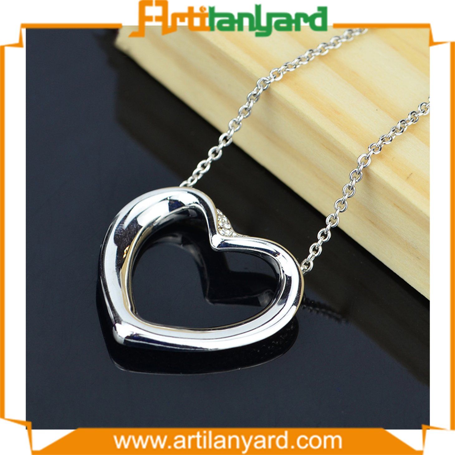 Fashion Woman Jewelry Crystal Necklace