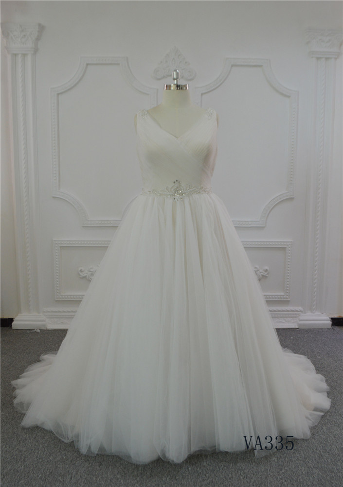 latest Lace Wedding Ball Gown Dress Ivory Wedding Dress 2017