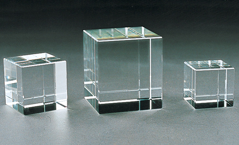 Customized Blank Crystal Glass Block Cube for 3D Laser Engraving or Sandblasting