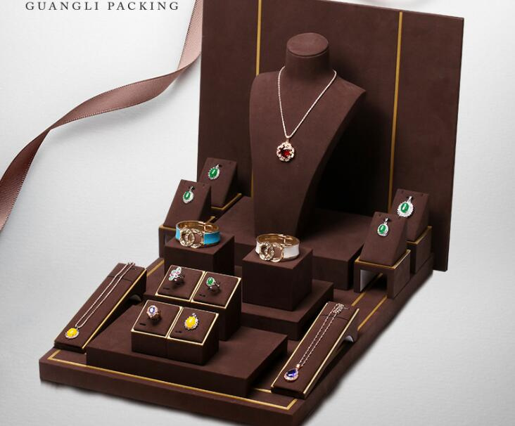 Custom Jewellry Showing Display Set