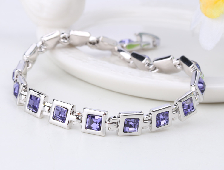 Ladies Crystal Rhinestones Zircon Stone Metal Bracelet Manufacturer