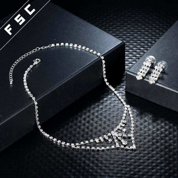 Fashion Vintage Necklace Earring Wedding Jewelry Set in Crystal