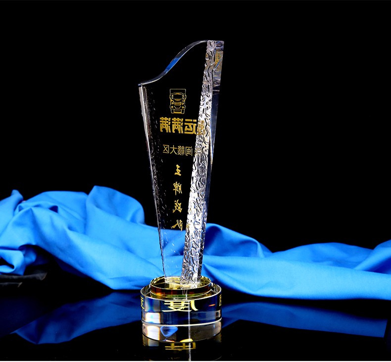 Top -Cool Christmas Birthday Surprise Best Gift Customized Custom Made Victory Crystal Trophy for Your Friends Relatives